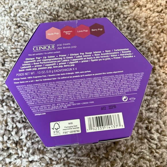Clinique Pop Treats Lipstick Set in Purple Box - Picture 2 of 6